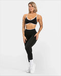 Contour Edge Legging